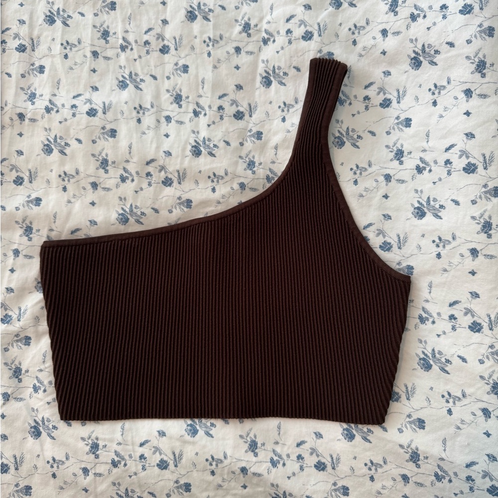 Babaton One-Shoulder Chocolate Ribbed Tank